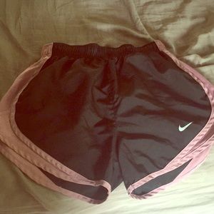 Running shorts